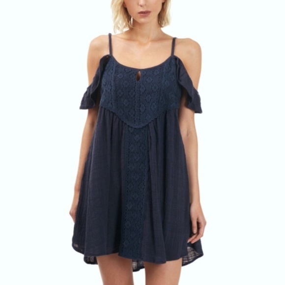 Dresses & Skirts - LINEN COLD SHOULDER FLUTTER SLEEVE DRESS